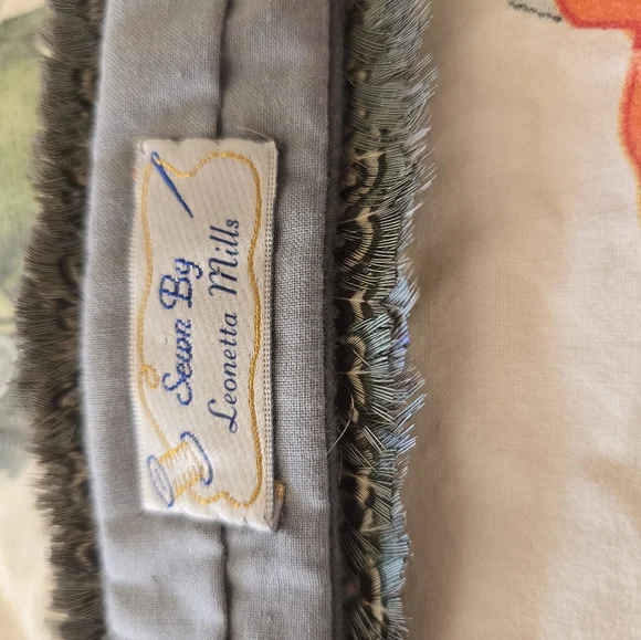 Beautiful Hawaiian Handmade Feather Hat Band - Picture 6 of 8